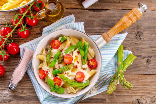 Spargel-Nudel-Ratatouille mit Hollandaise