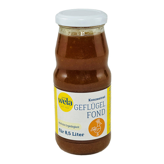 Wela Geflügelfond Konzentrat - Flasche mit dunklem Fond und gelb-weißen Etikett. 
